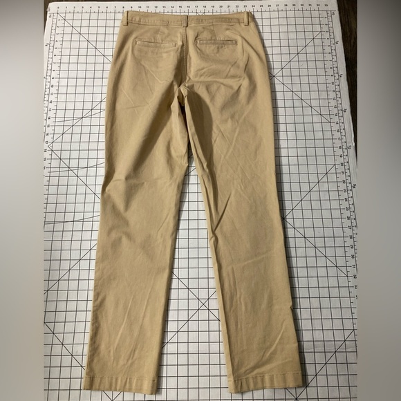L.L. Bean Women’s Tan Size 6 MT Favorite Fit Trouser Pants - Picture 2 of 6